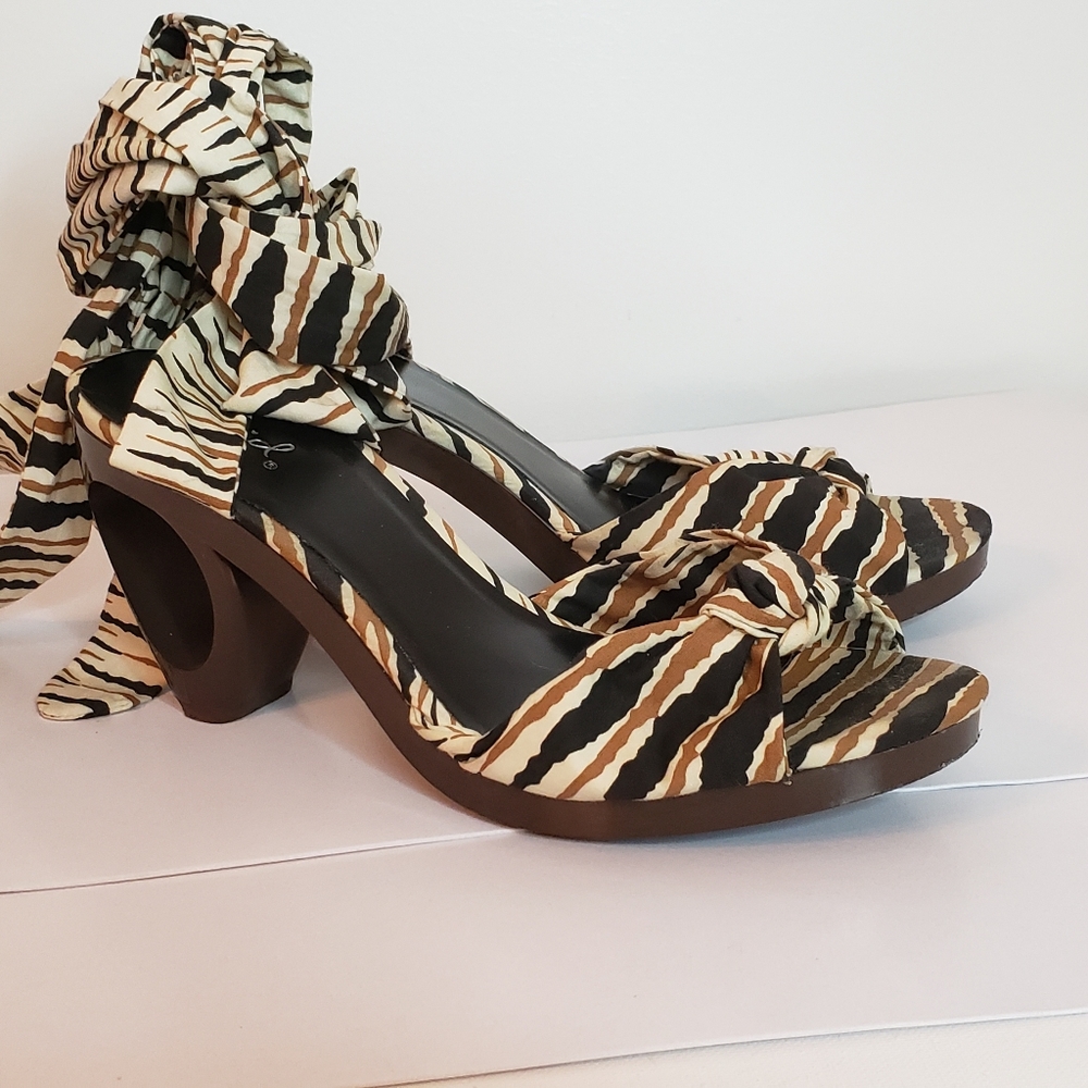Qupid Animal print Wrap sandal